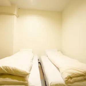Guest house 123, Osaka